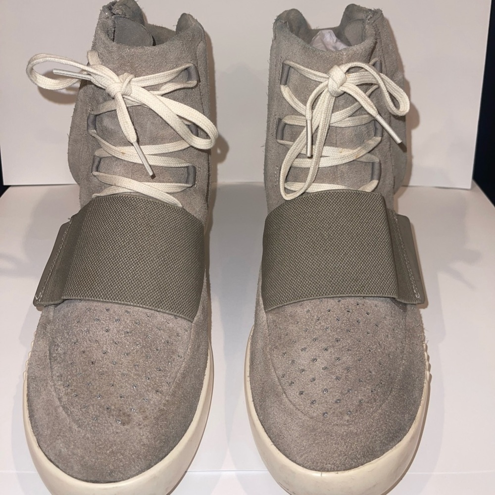 OG Yeezy 750 authentic size 10